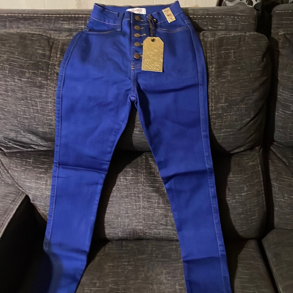 High waisted pants